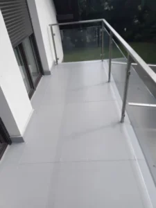 Zabezpieczony balkon po hydroizolacji Wykonanie hydroizolacji balkonu